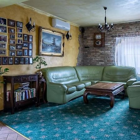 Hotel Bastion Kostrzyn nad Odra Bagian luar foto