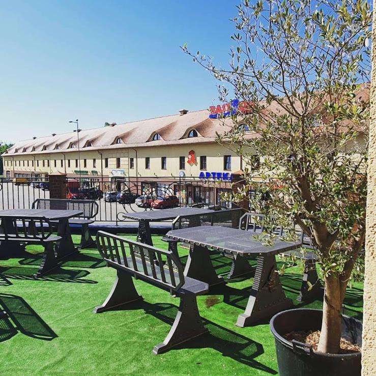 Hotel Bastion Kostrzyn nad Odra Bagian luar foto