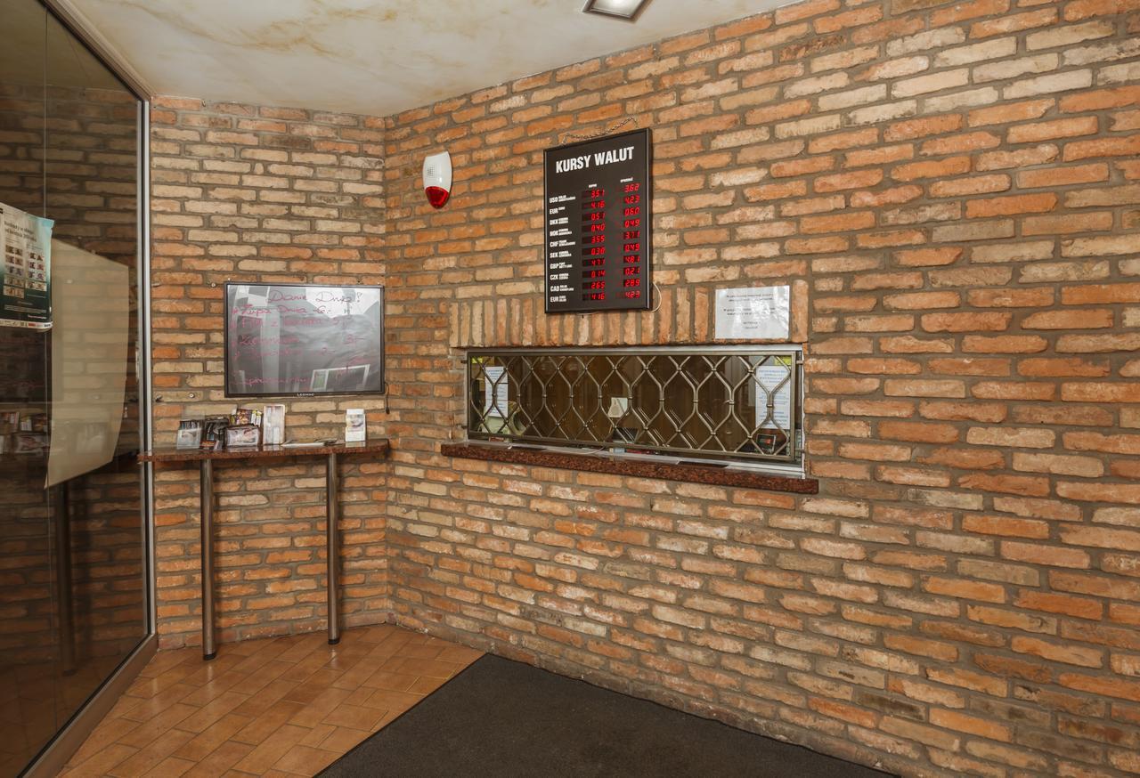 Hotel Bastion Kostrzyn nad Odra Bagian luar foto